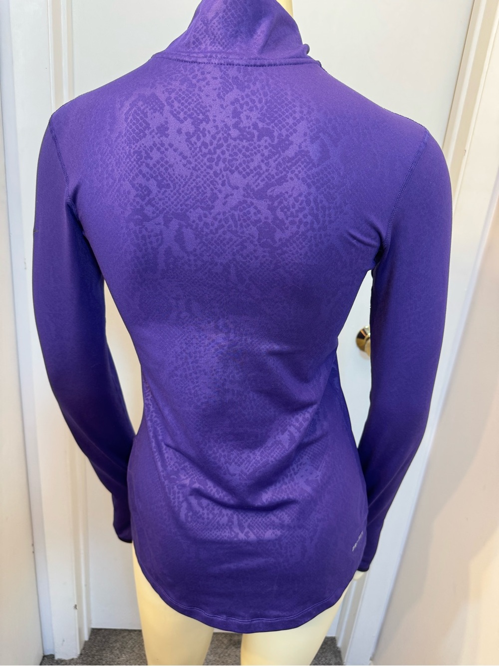 Nike Purple Long-Sleeve Quarter Zip Performance Top - Picture 7 of 10
